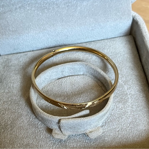 B.A.B. 14K Gold Hinged Bangle Baby Bracelet Vintage 1990s Baby's First 1st - Picture 13 of 16